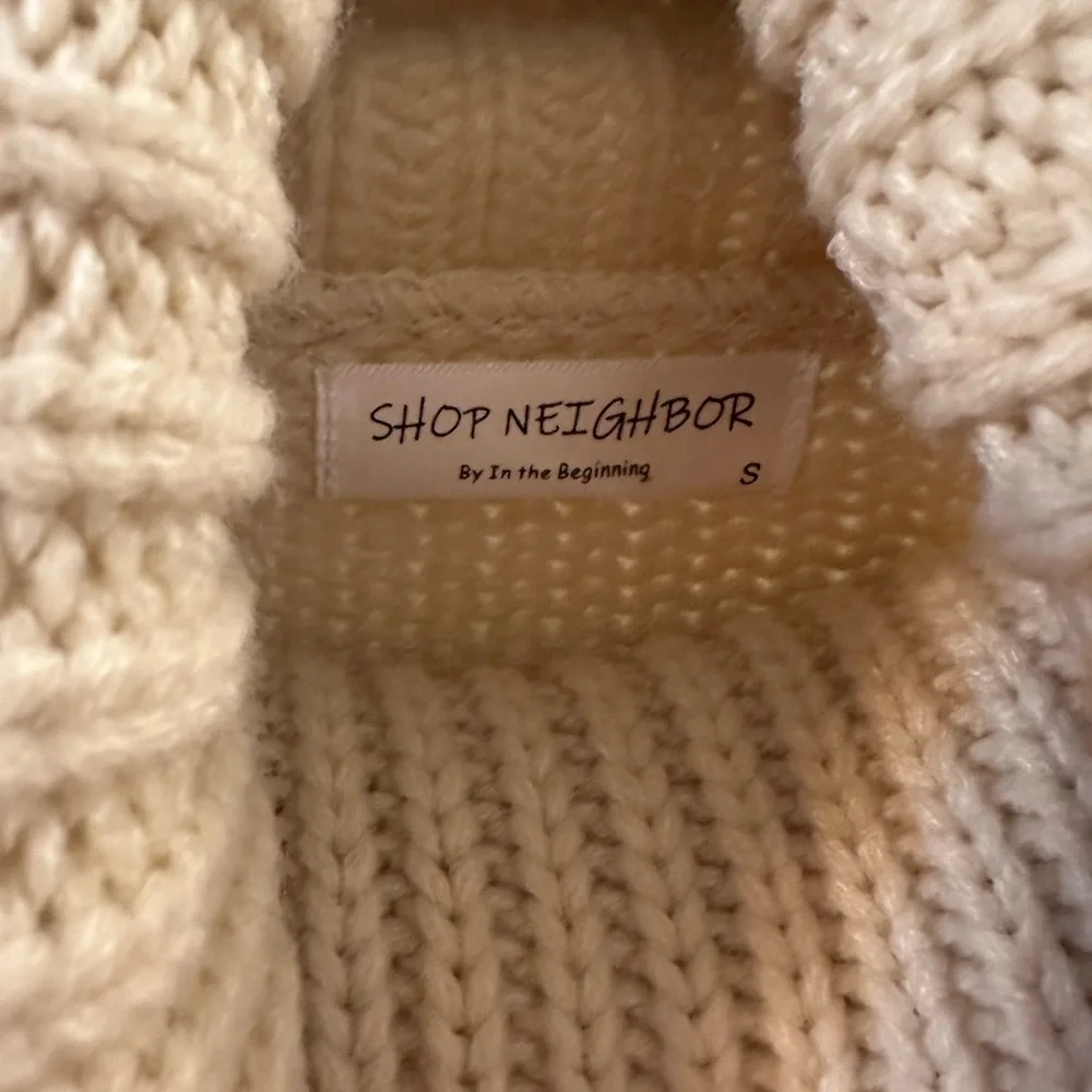 Like NEW Cozy Cream Cable Knit Turtleneck Sweater mid crop western fringe